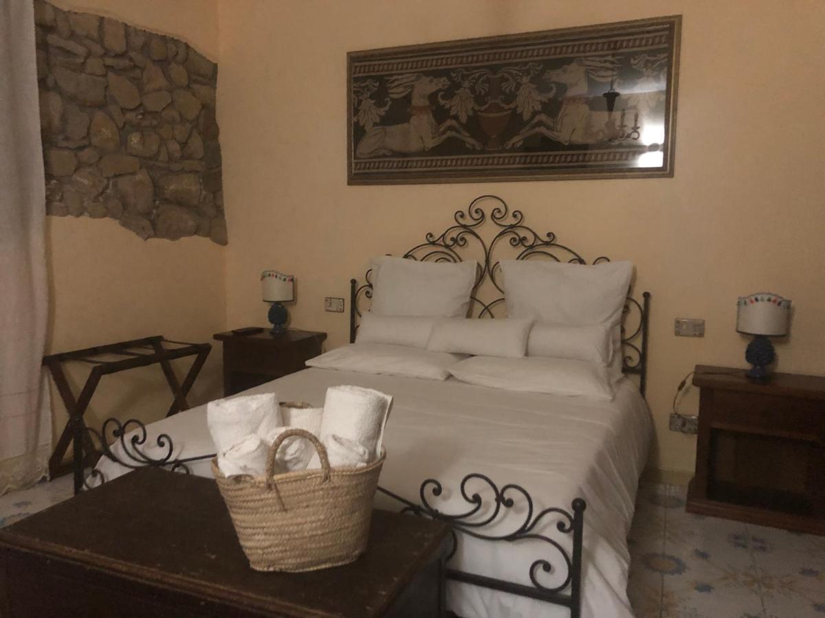 San Noto Antica Residenza Di Caccia Ficarra Quarto foto